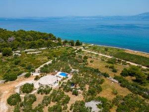 Island Getaway Heritage House